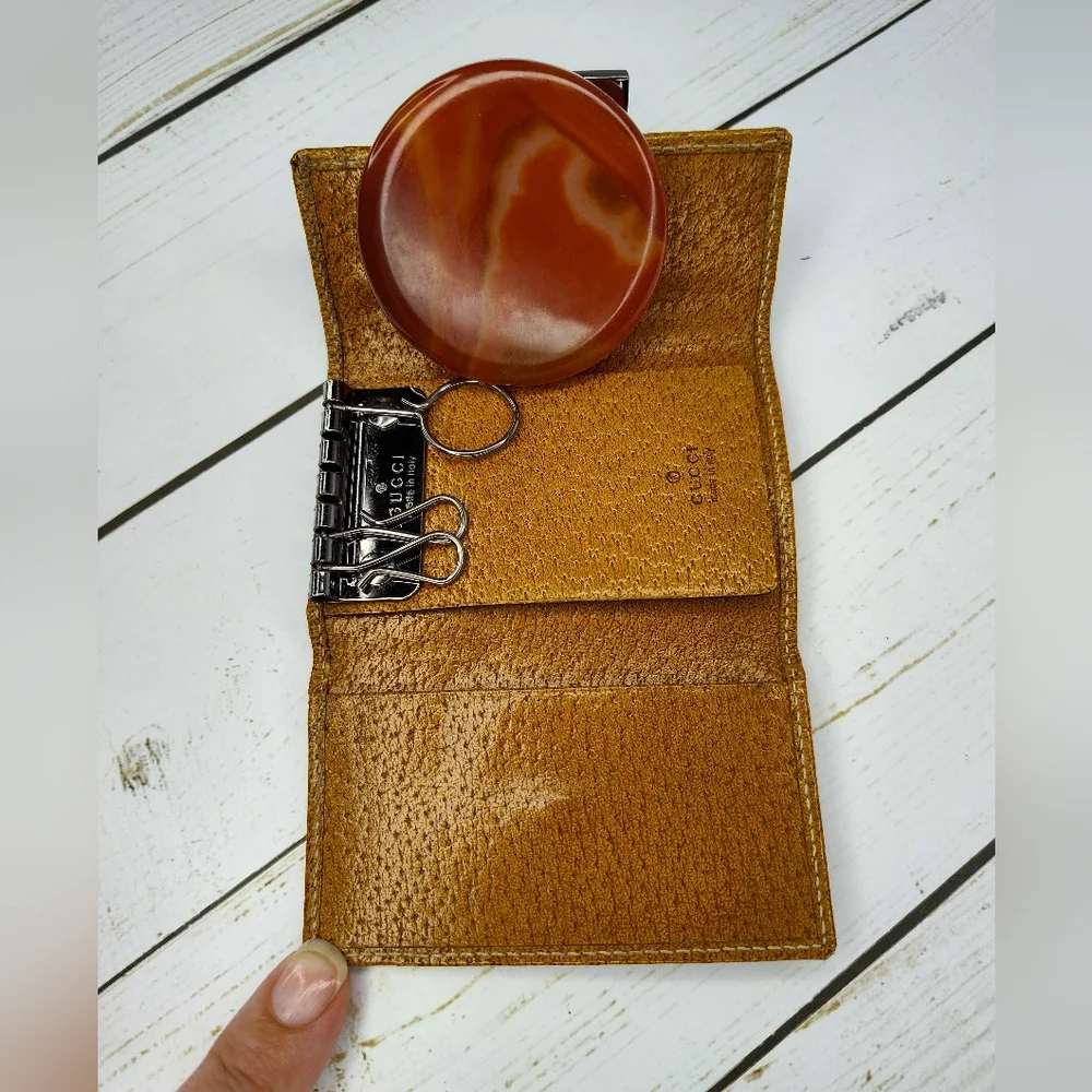 Gucci Key Wallet - Picture 3 of 13